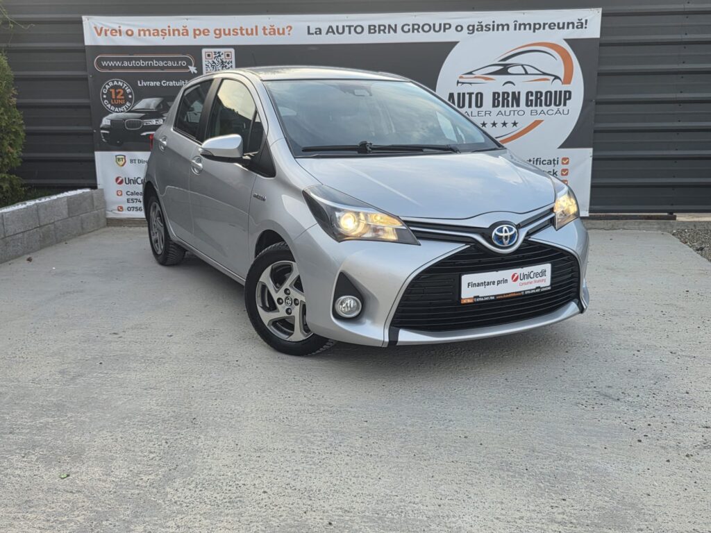 Toyota Yaris 1.5 Hibrid benzina 100CP